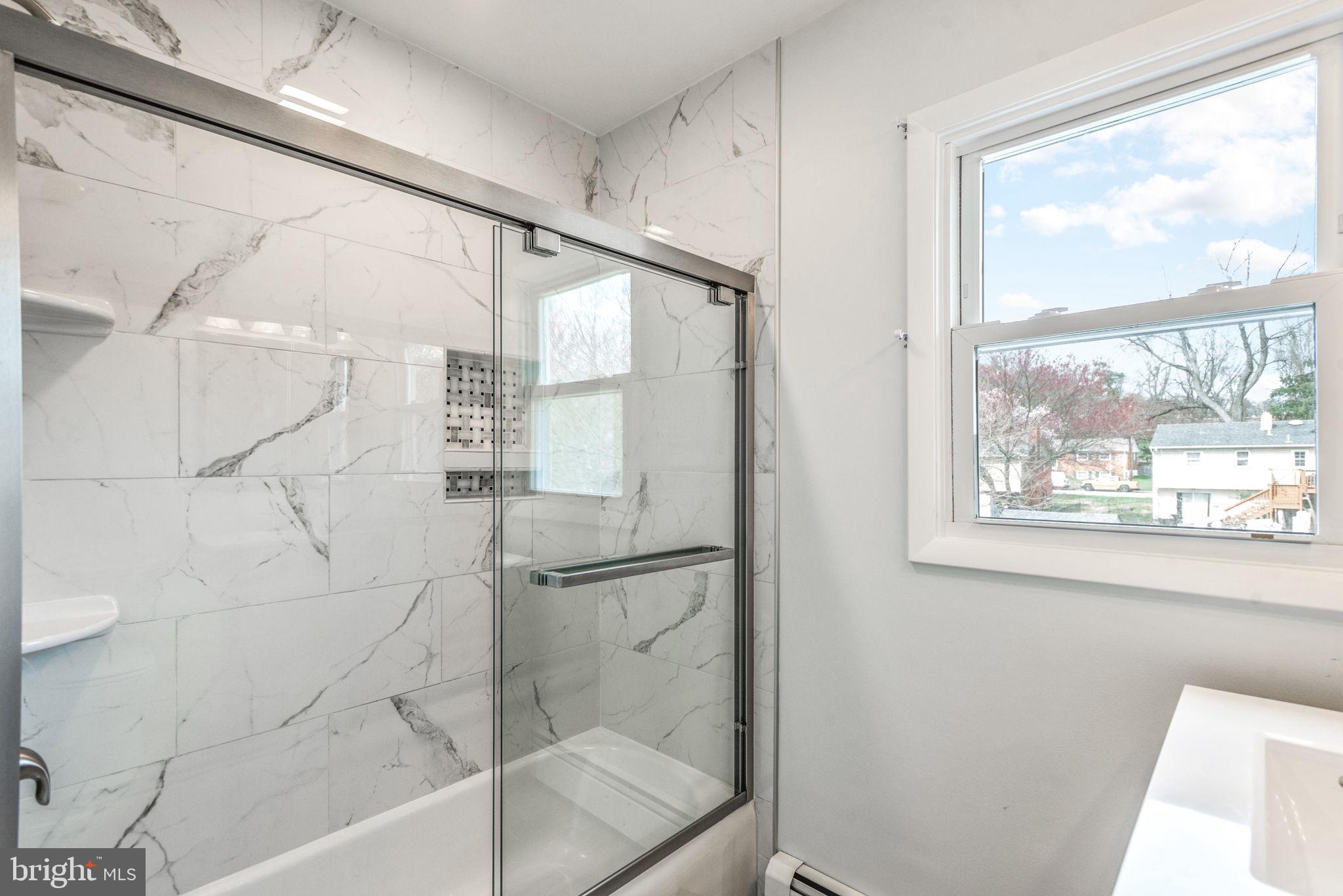 14027 Grayson Rd