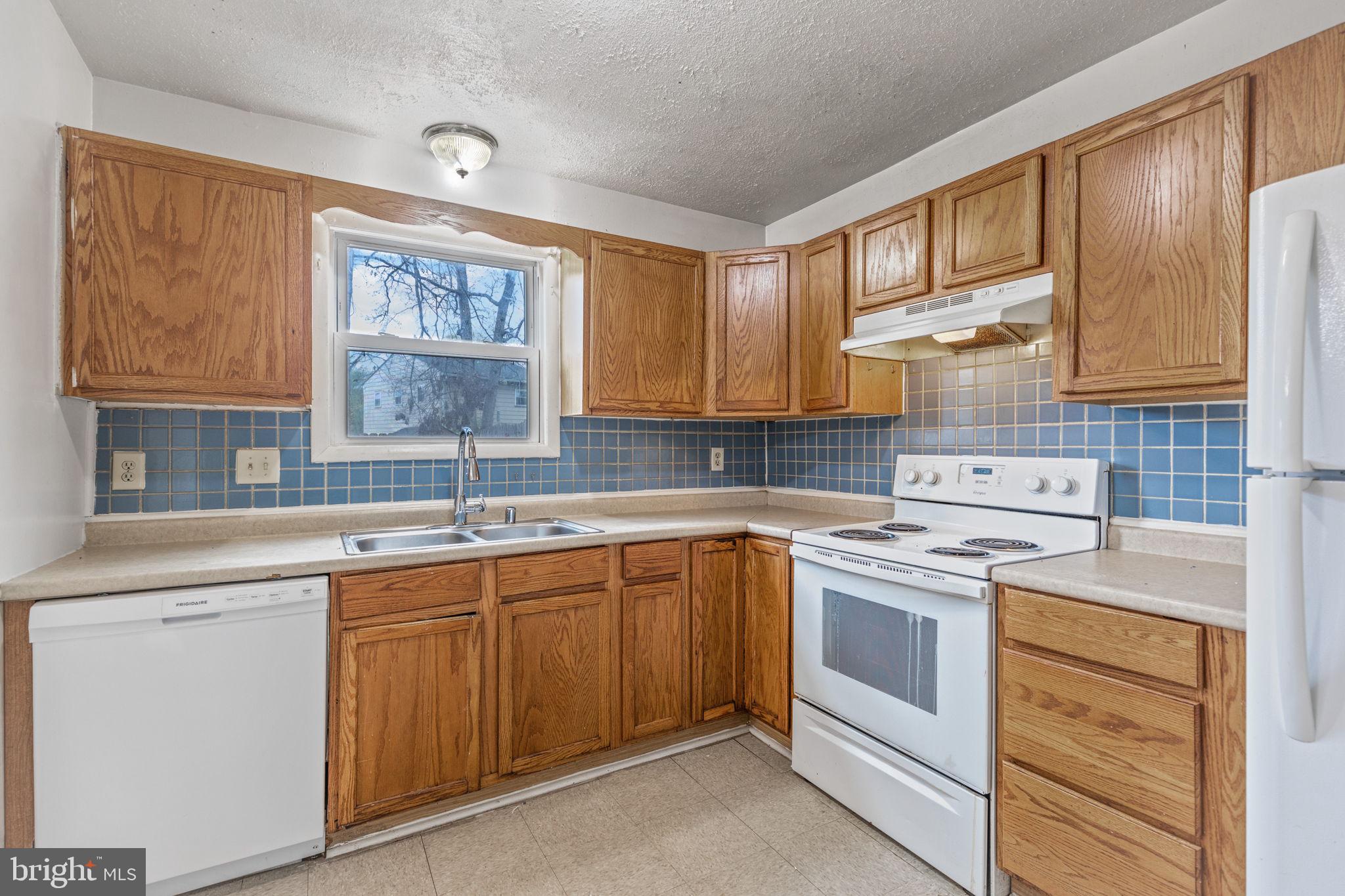 728 Sledgehammer Dr