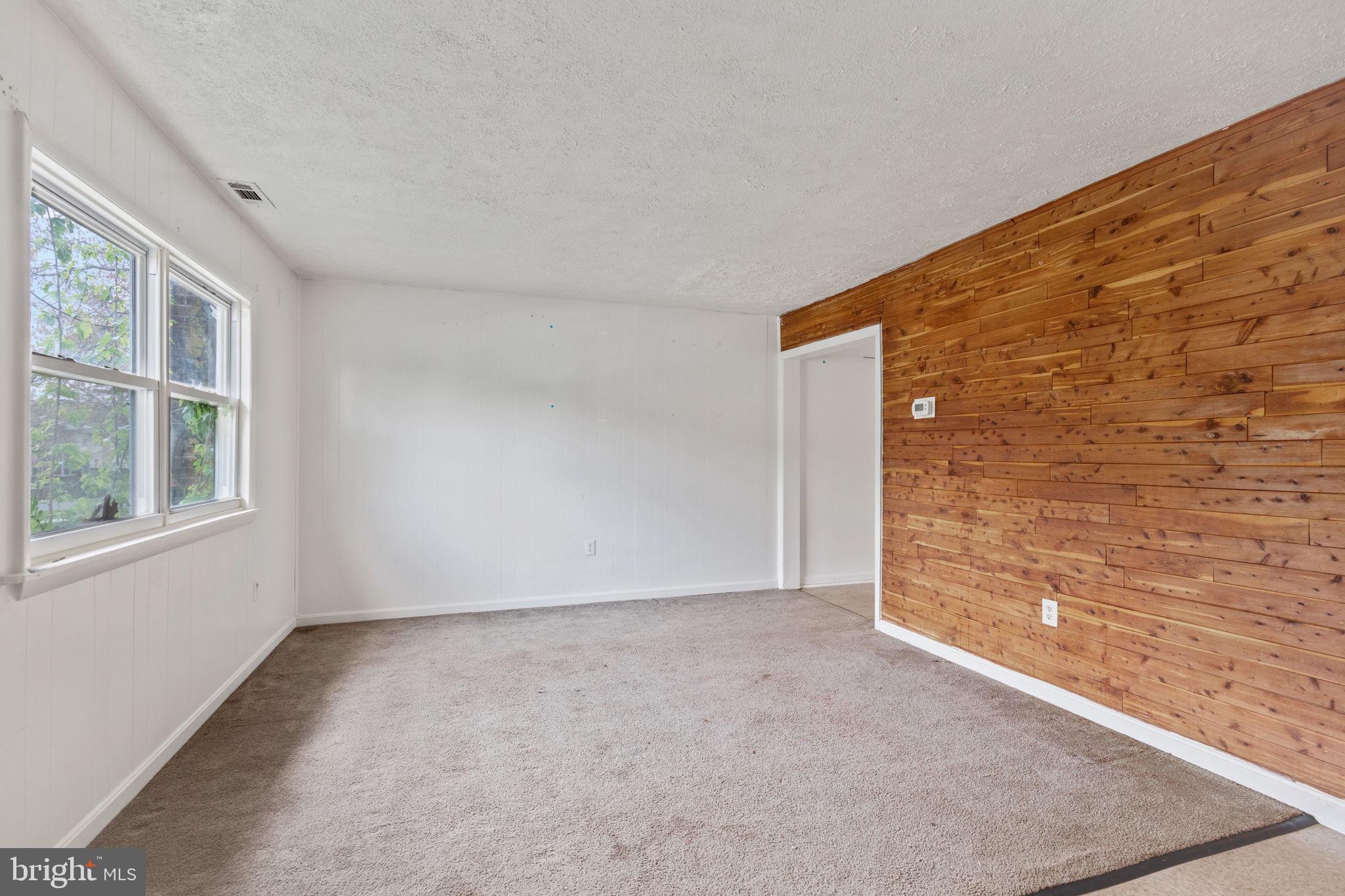 728 Sledgehammer Dr