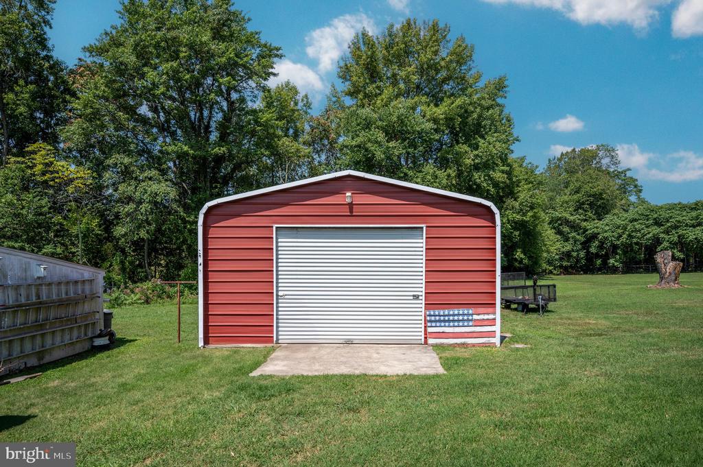 103 Camp Selden Rd