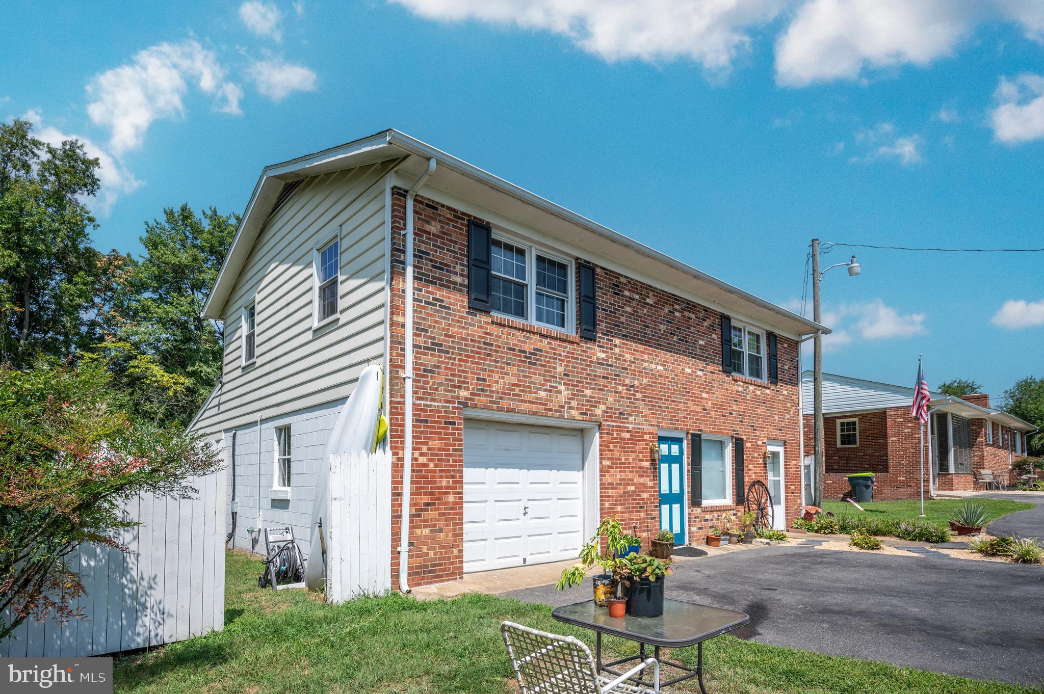 103 Camp Selden Rd