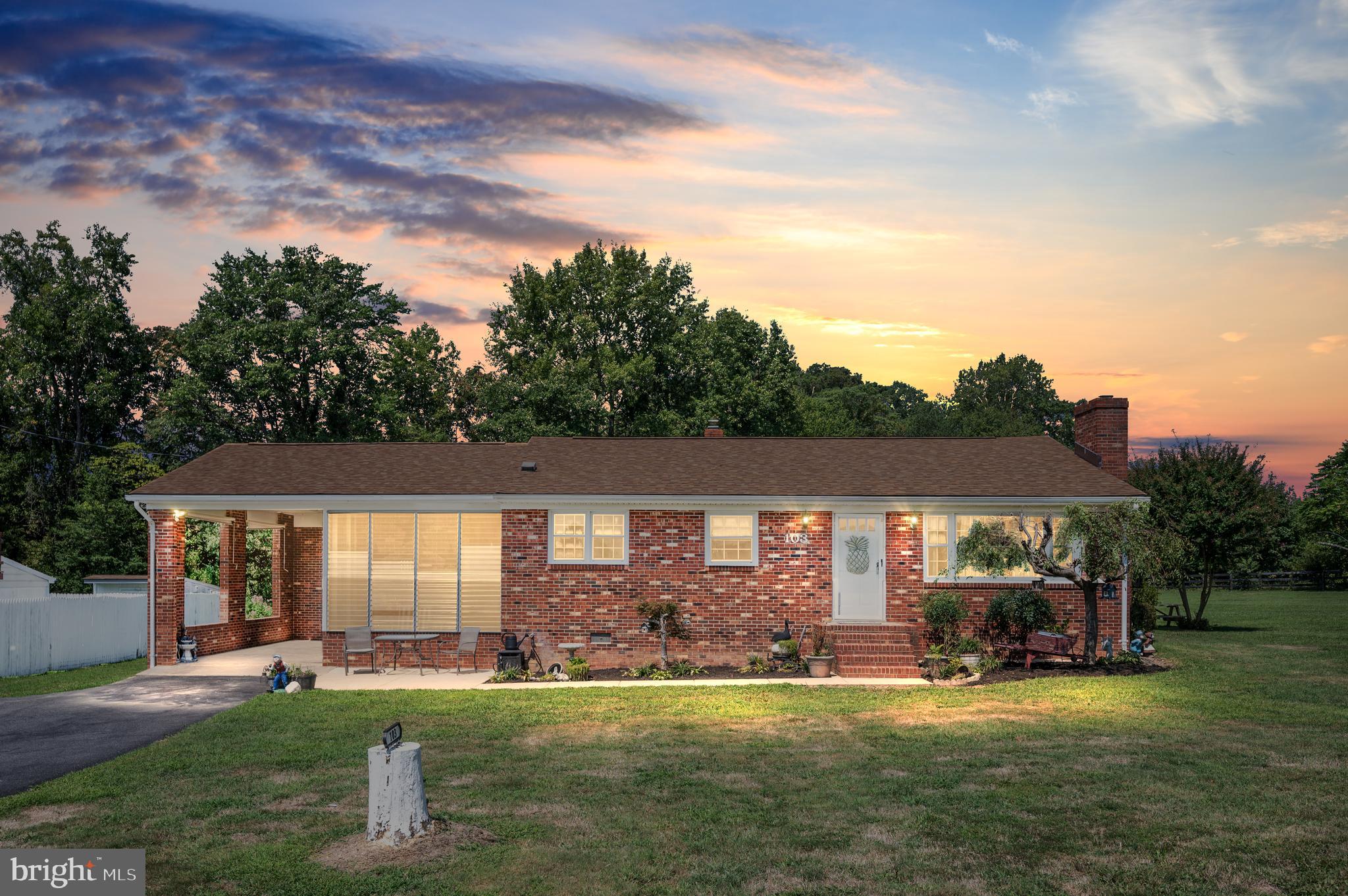 103 Camp Selden Rd