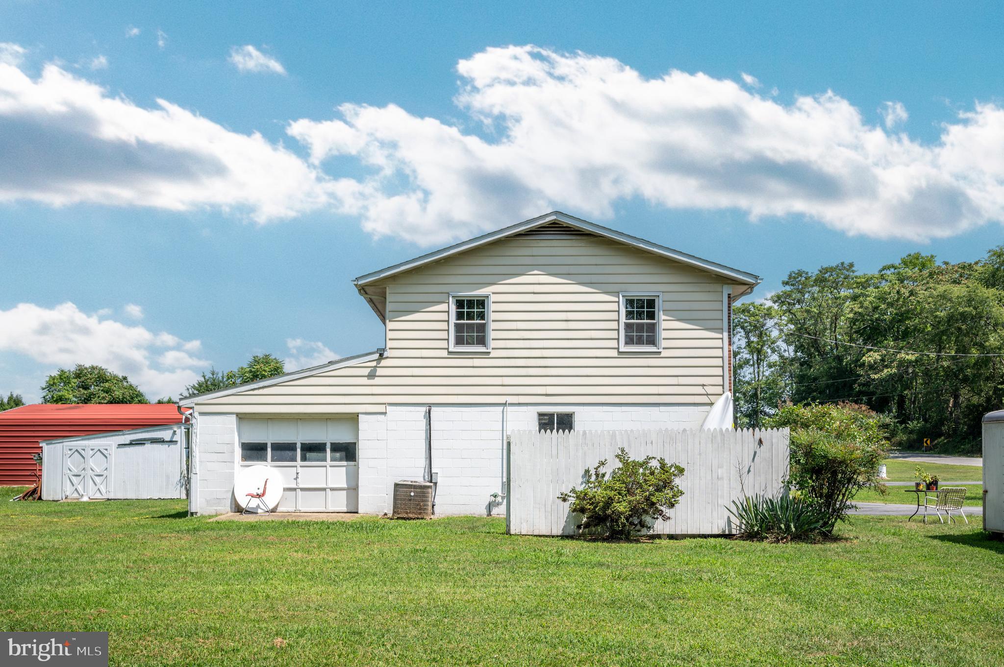 103 Camp Selden Rd