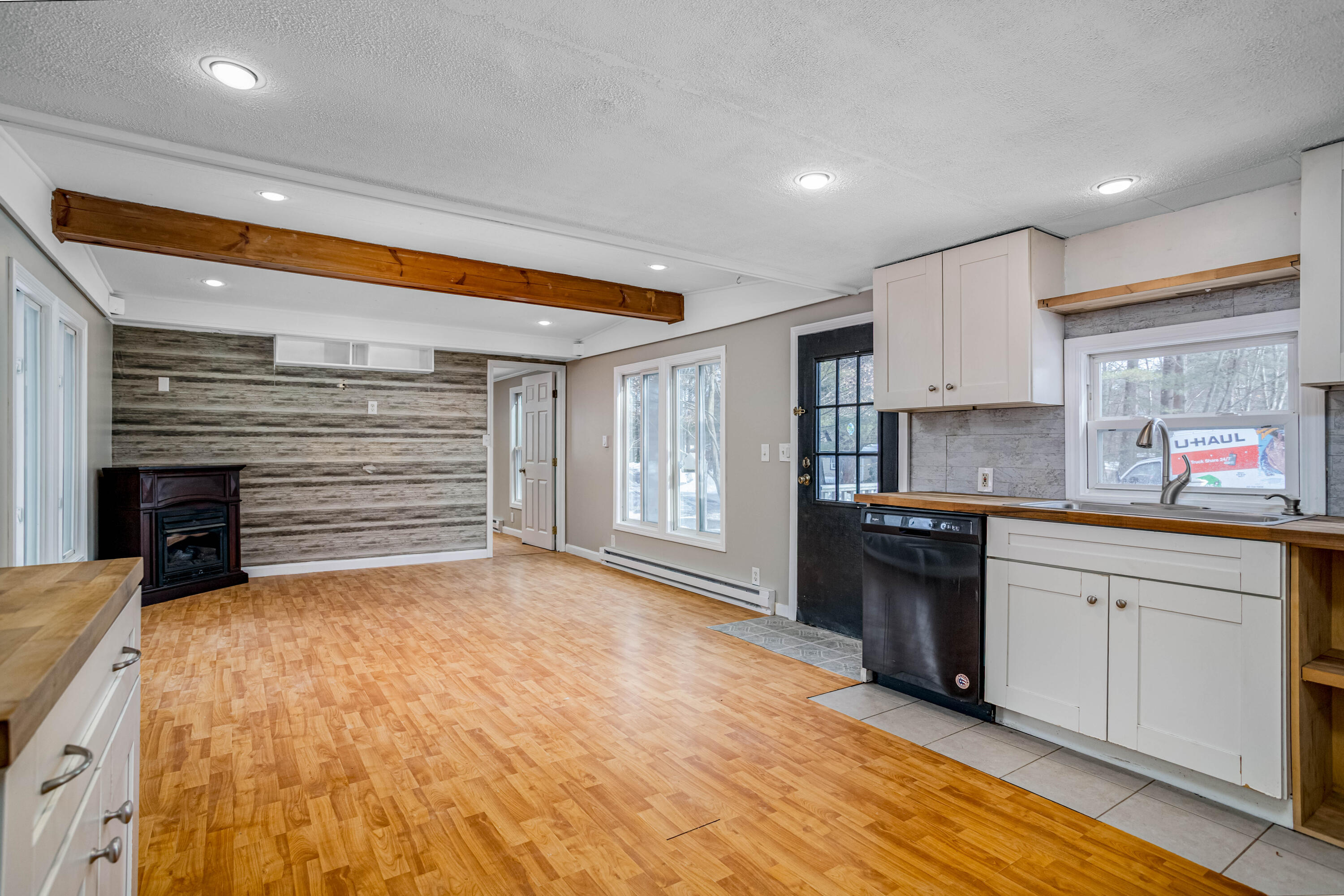 45 Imperial Drive