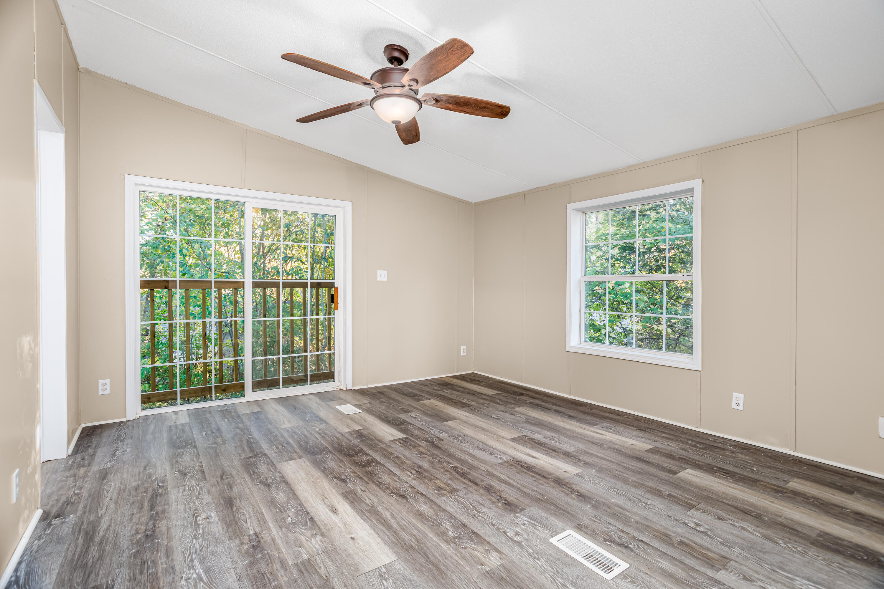 35 Marshwood Drive