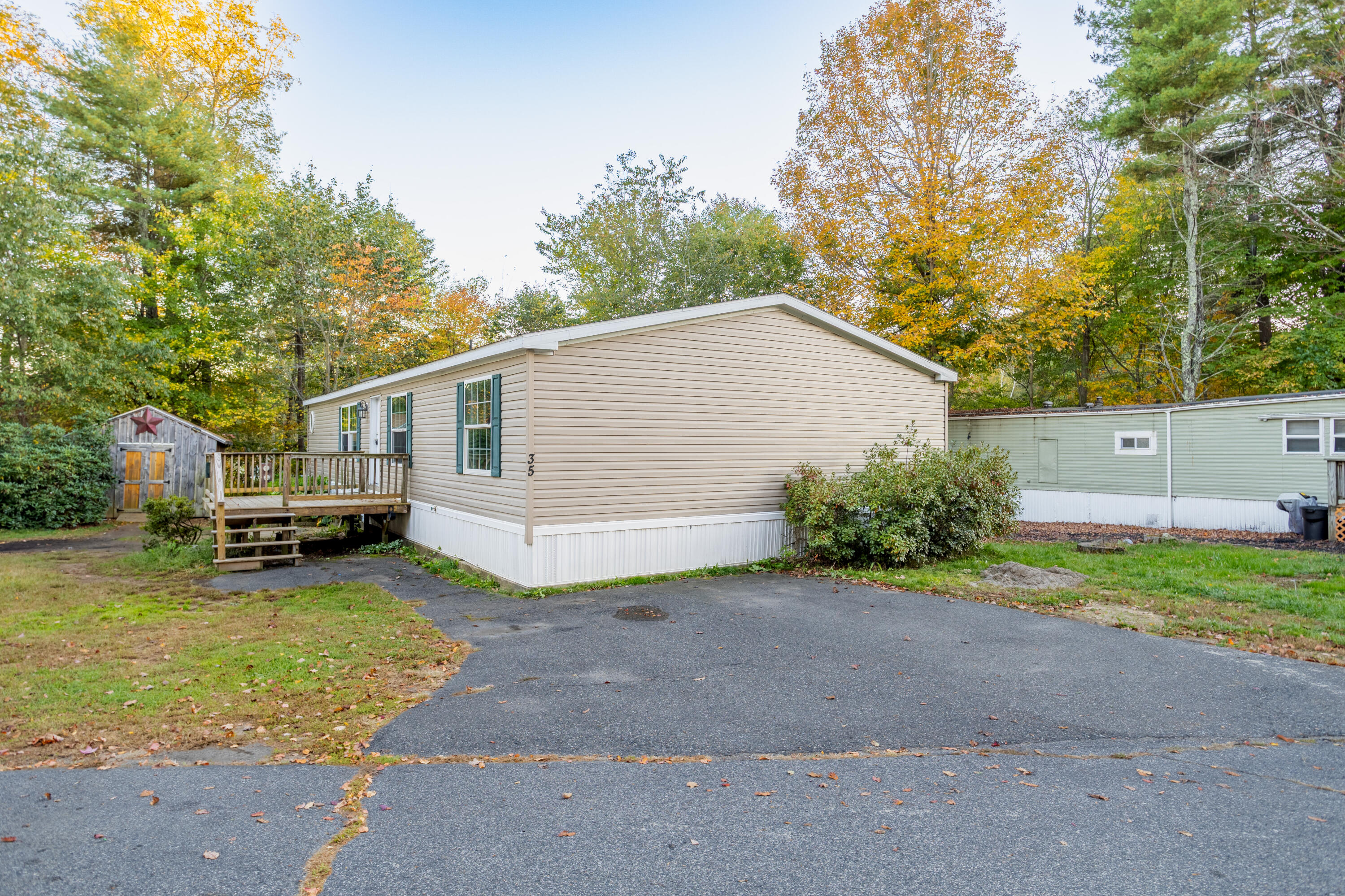 35 Marshwood Drive