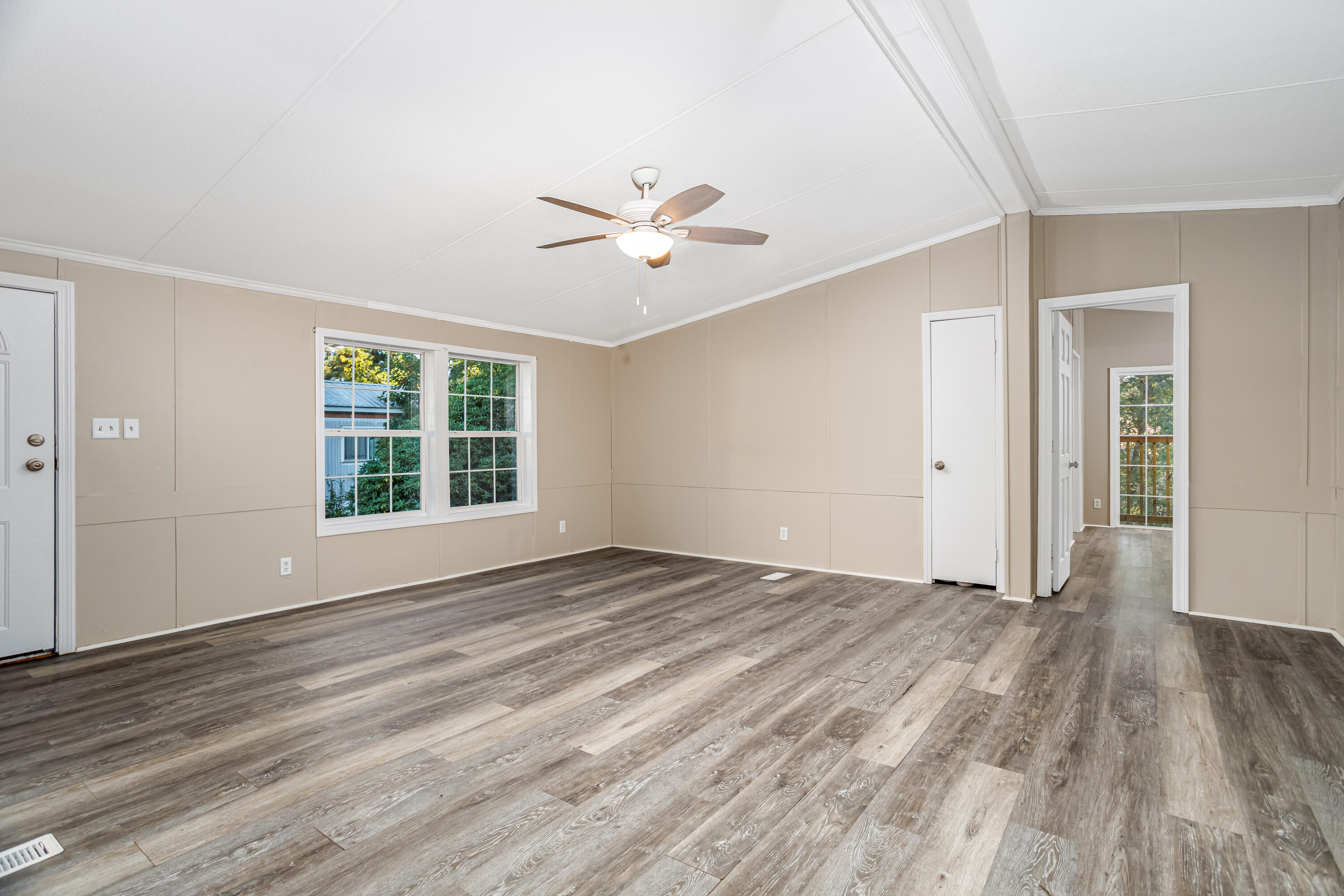 35 Marshwood Drive