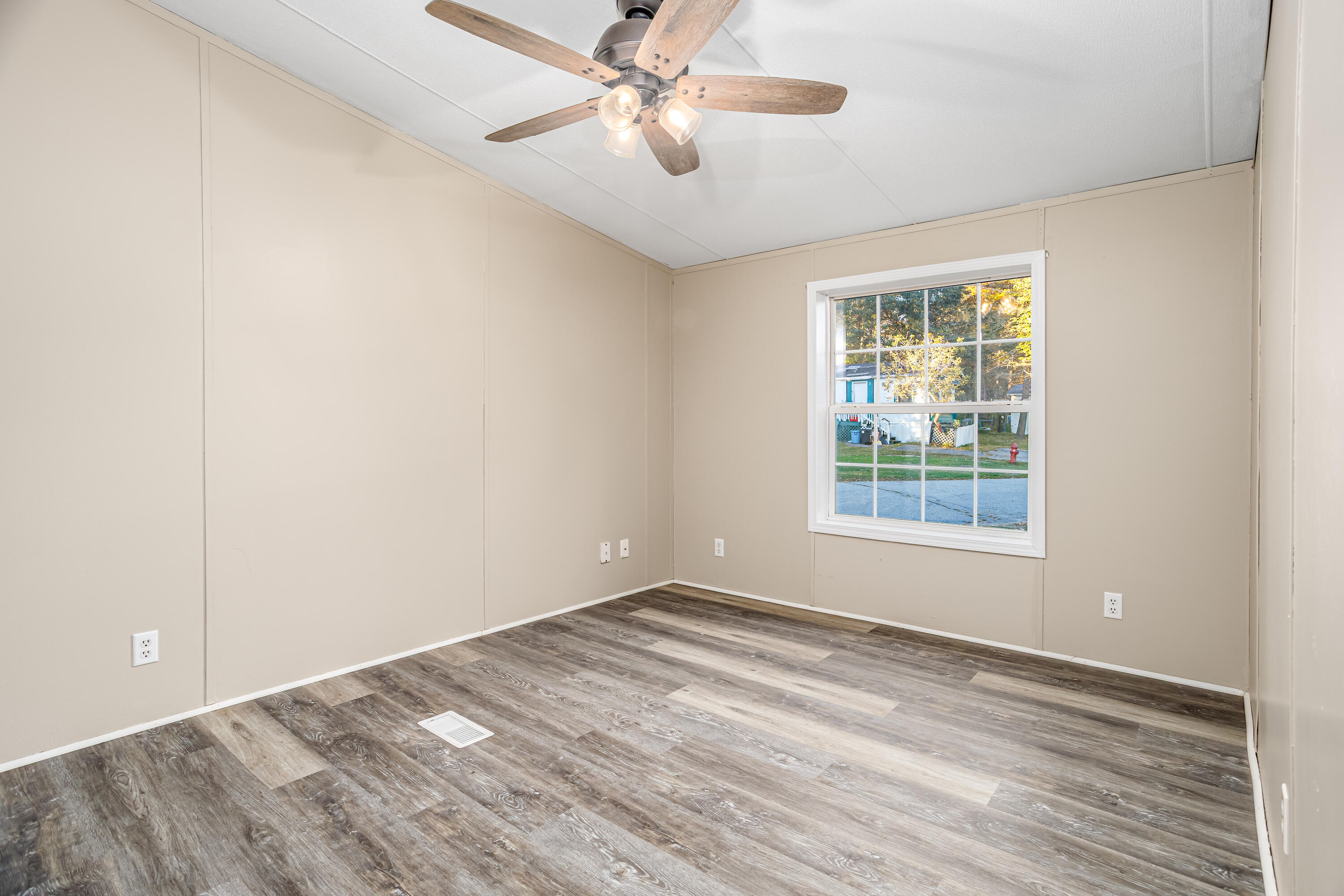 35 Marshwood Drive