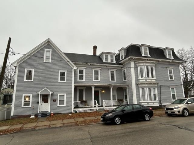 313 Bridge Street Unit: 3