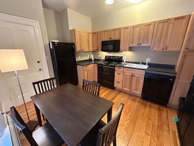 313 Bridge Street Unit: 3