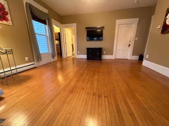 313 Bridge Street Unit: 3