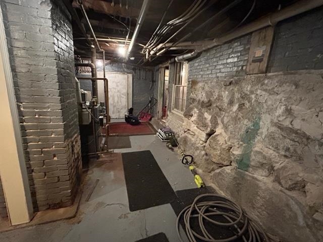 313 Bridge Street Unit: 3