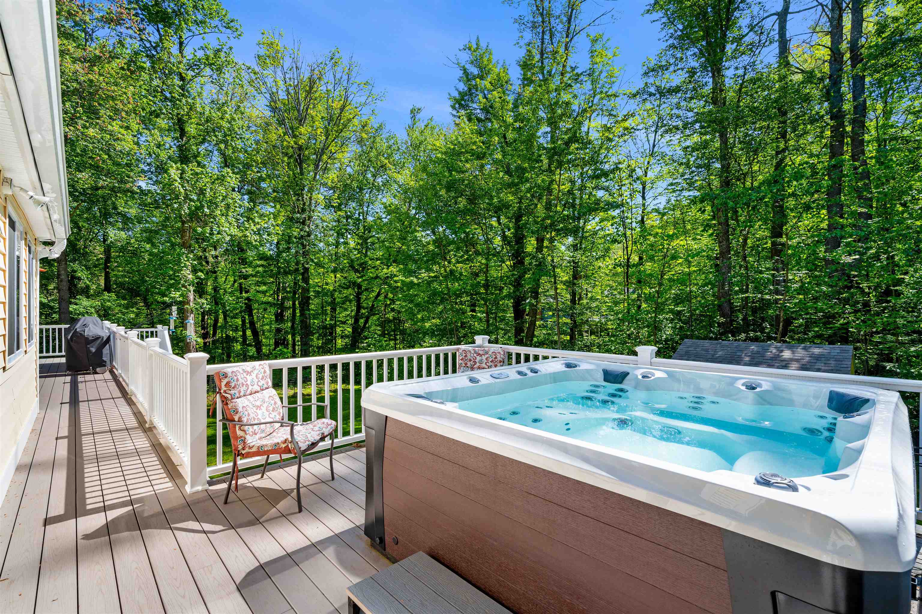 47 Old Manchester Road