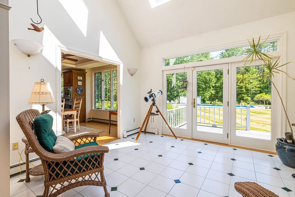 123 Old Henniker Road