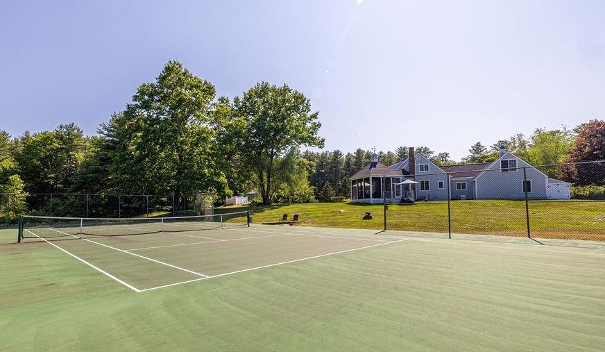 123 Old Henniker Road