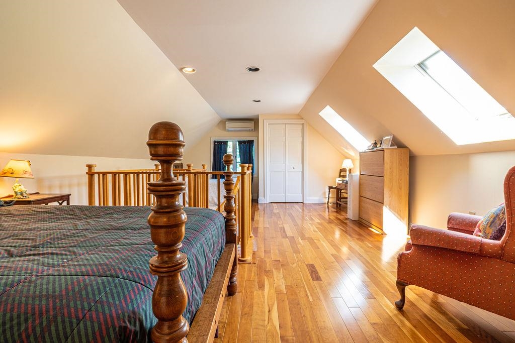 123 Old Henniker Road