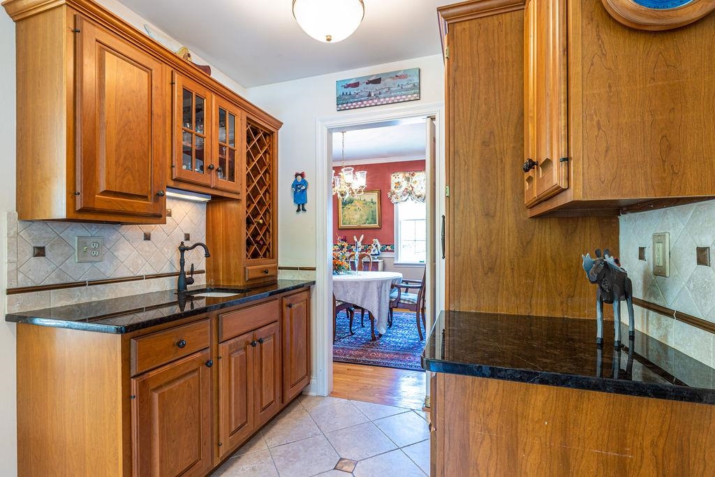 123 Old Henniker Road