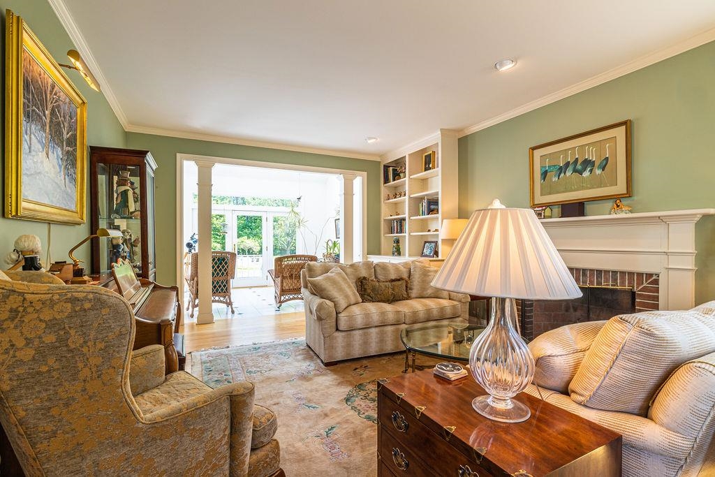 123 Old Henniker Road