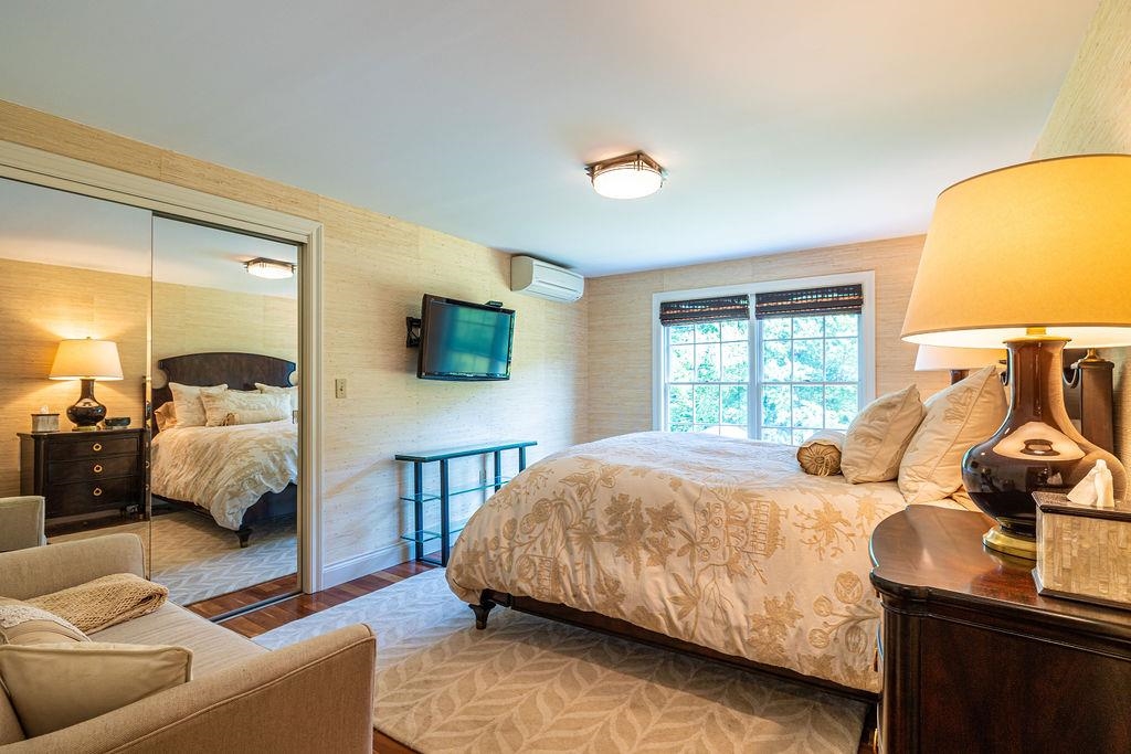 123 Old Henniker Road