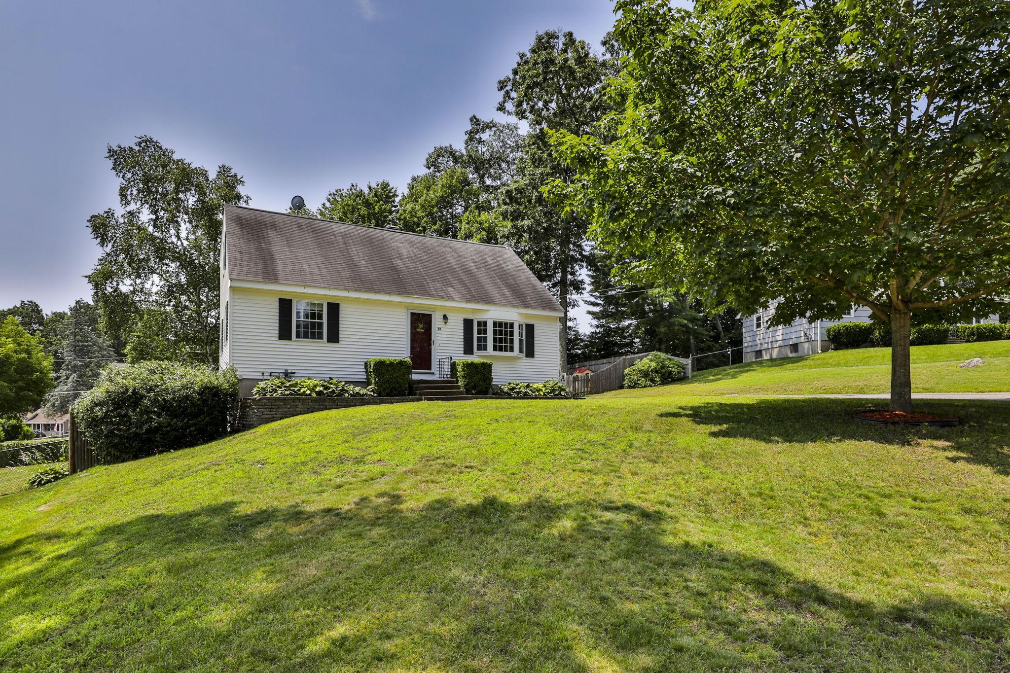 32 Woodfield Street