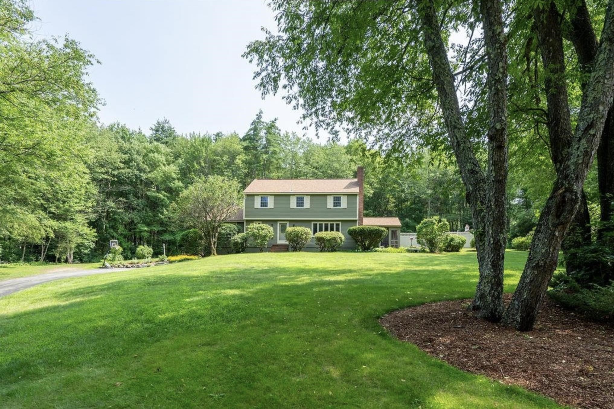 121 Baboosic Lake Road