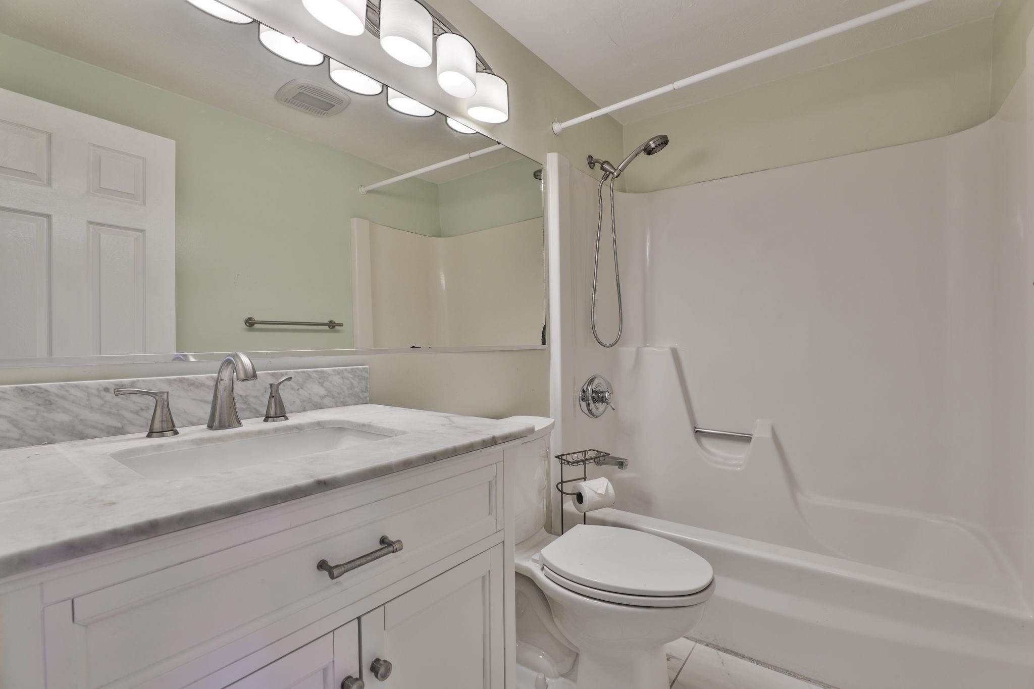 15 Saratoga Court Unit: 38