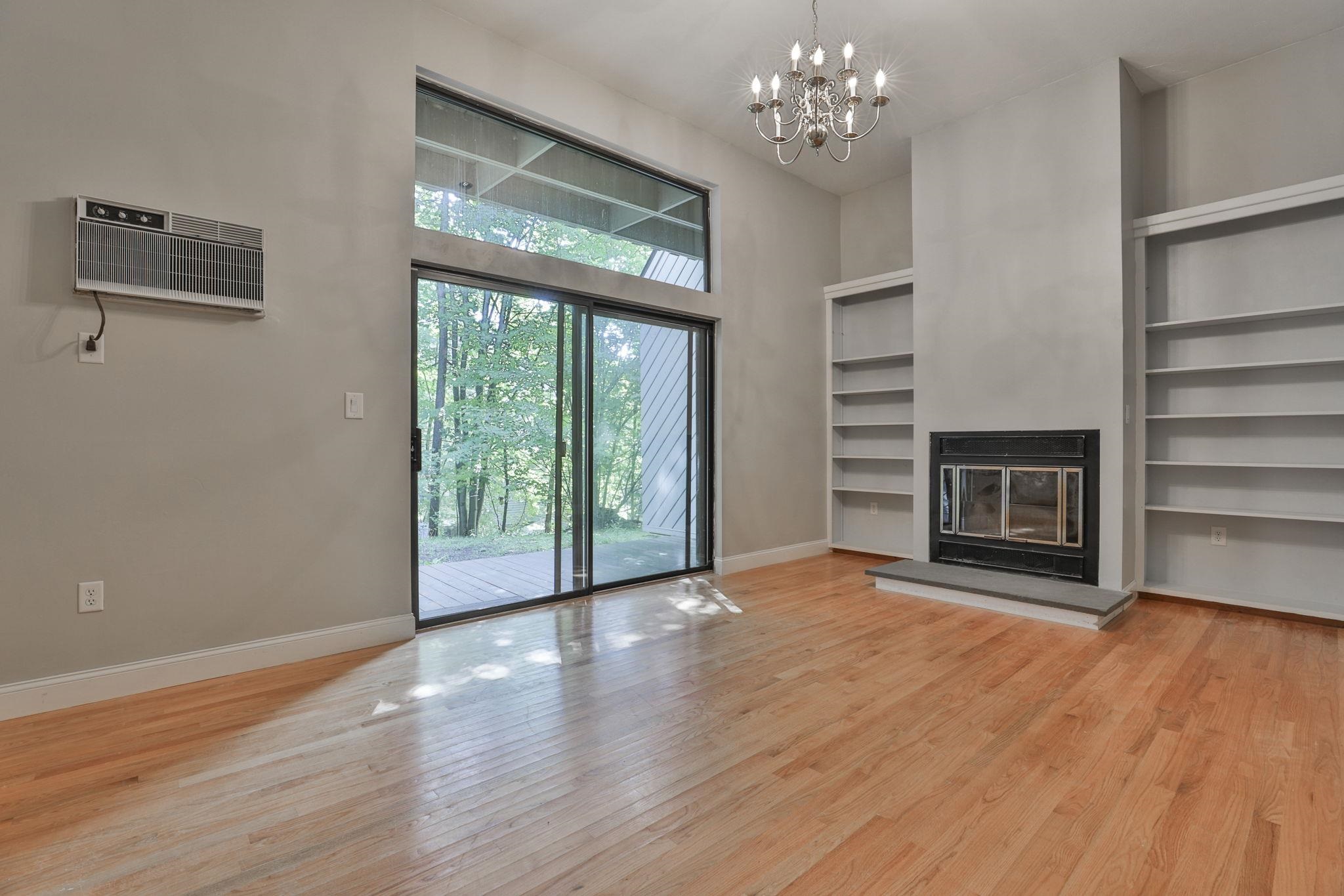 15 Saratoga Court Unit: 38