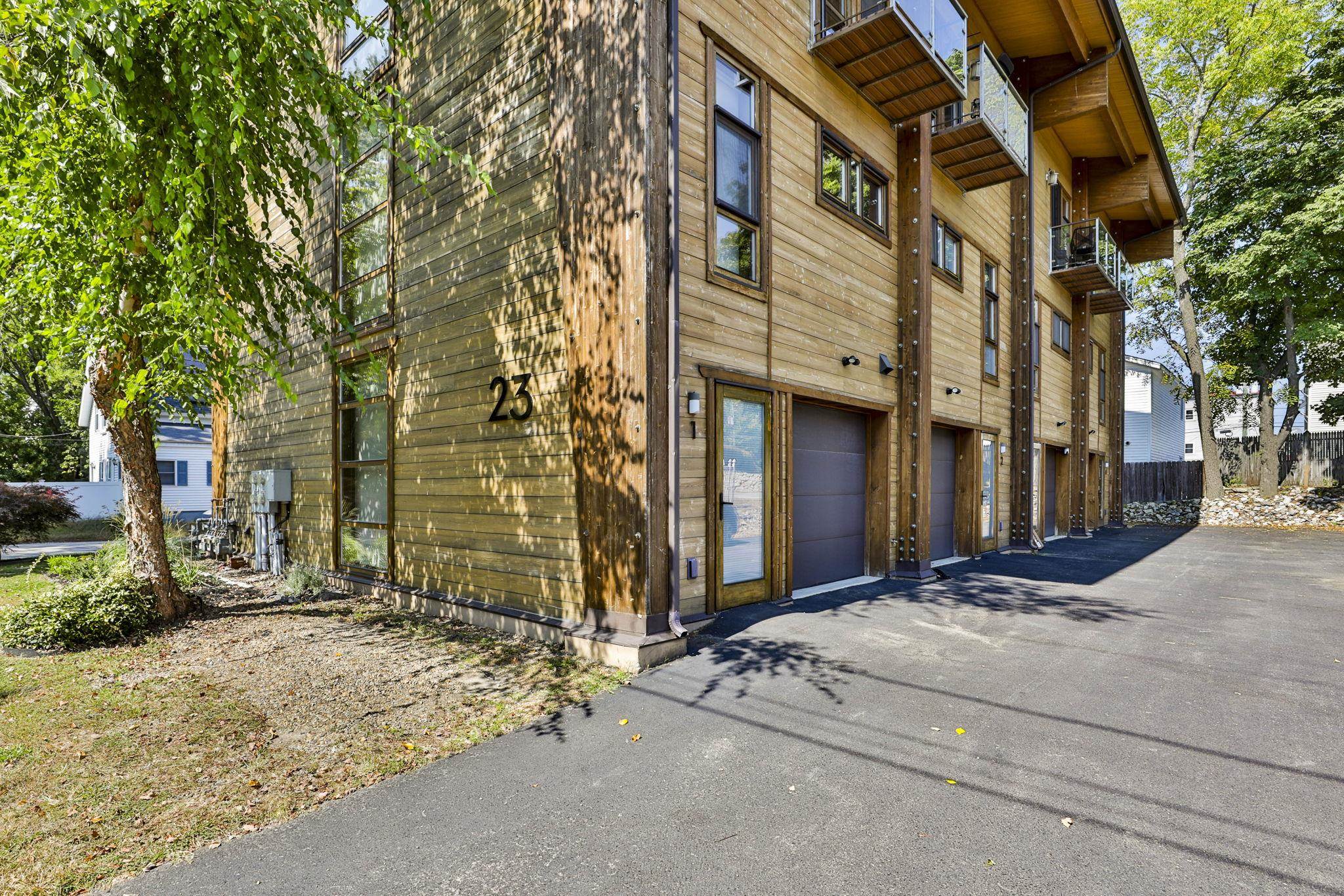 23 Vernon Street Unit: 1