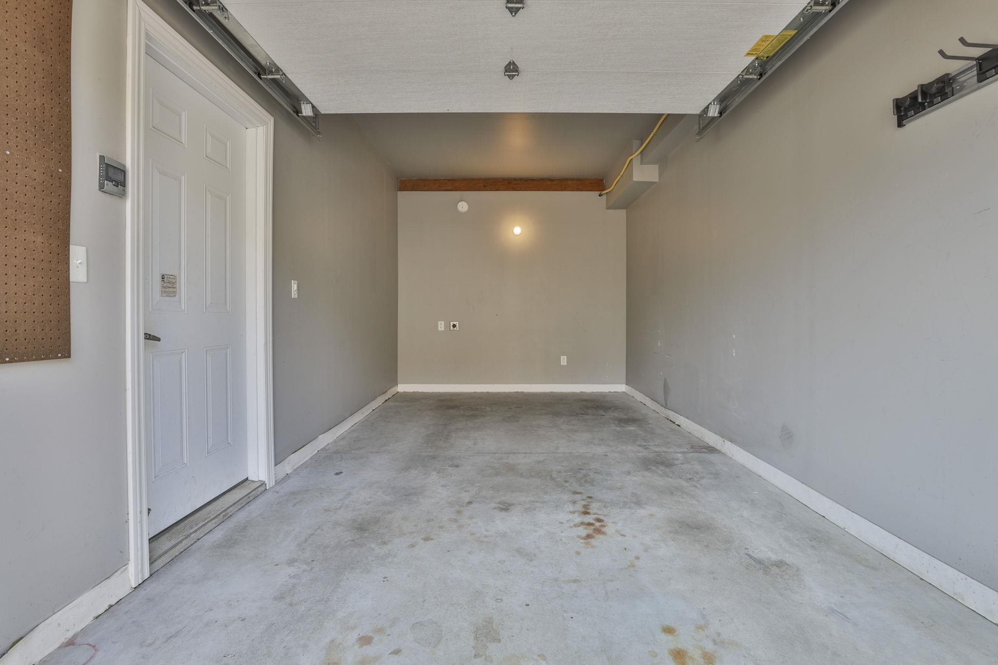 23 Vernon Street Unit: 1