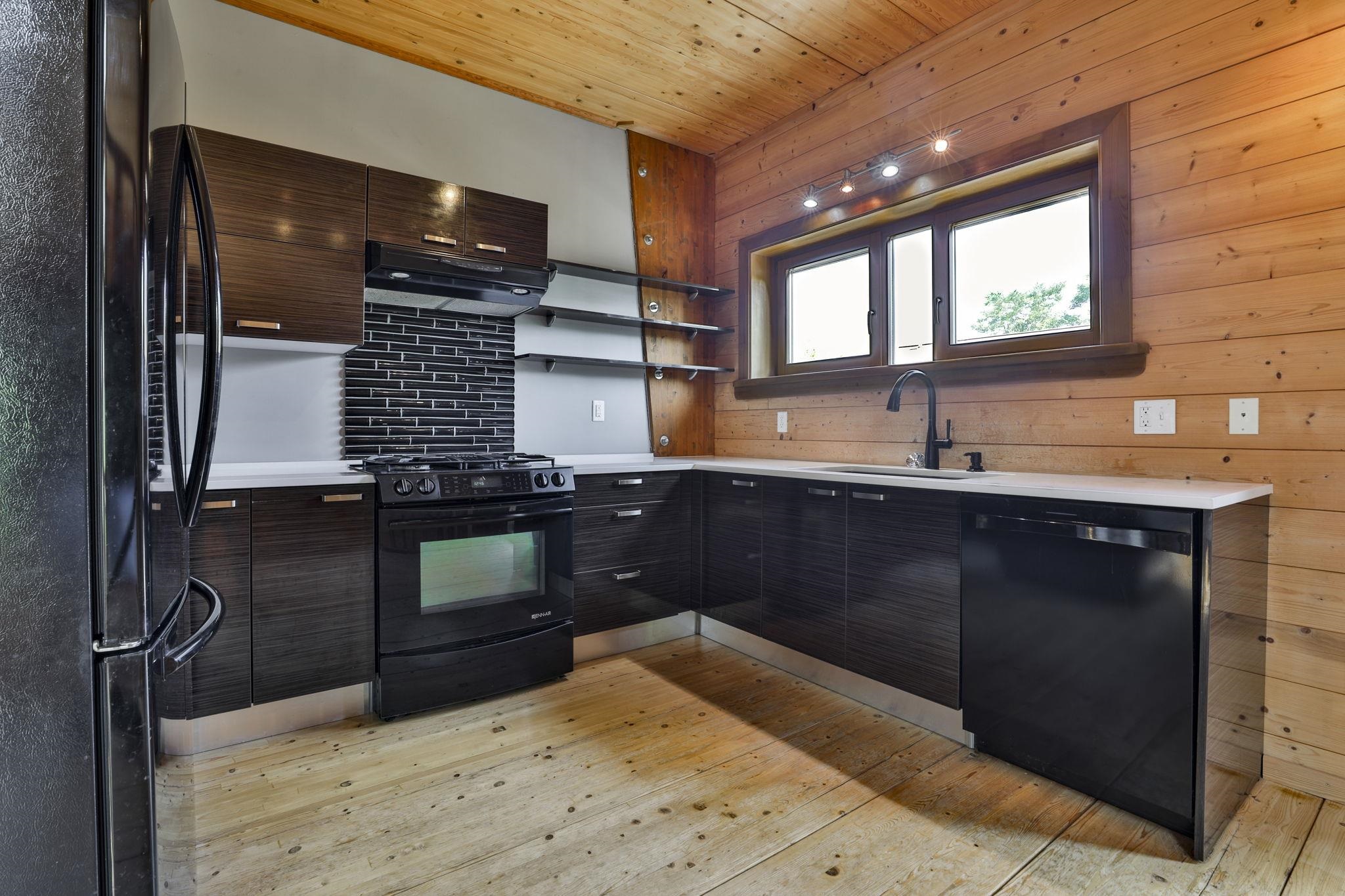 23 Vernon Street Unit: 1