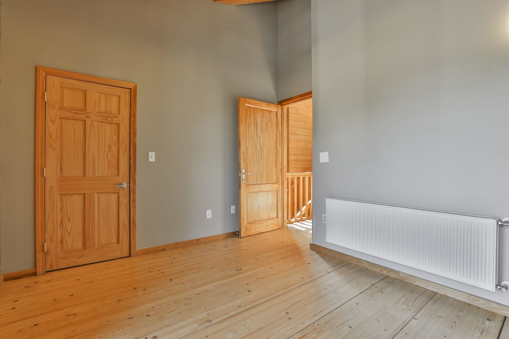 23 Vernon Street Unit: 1