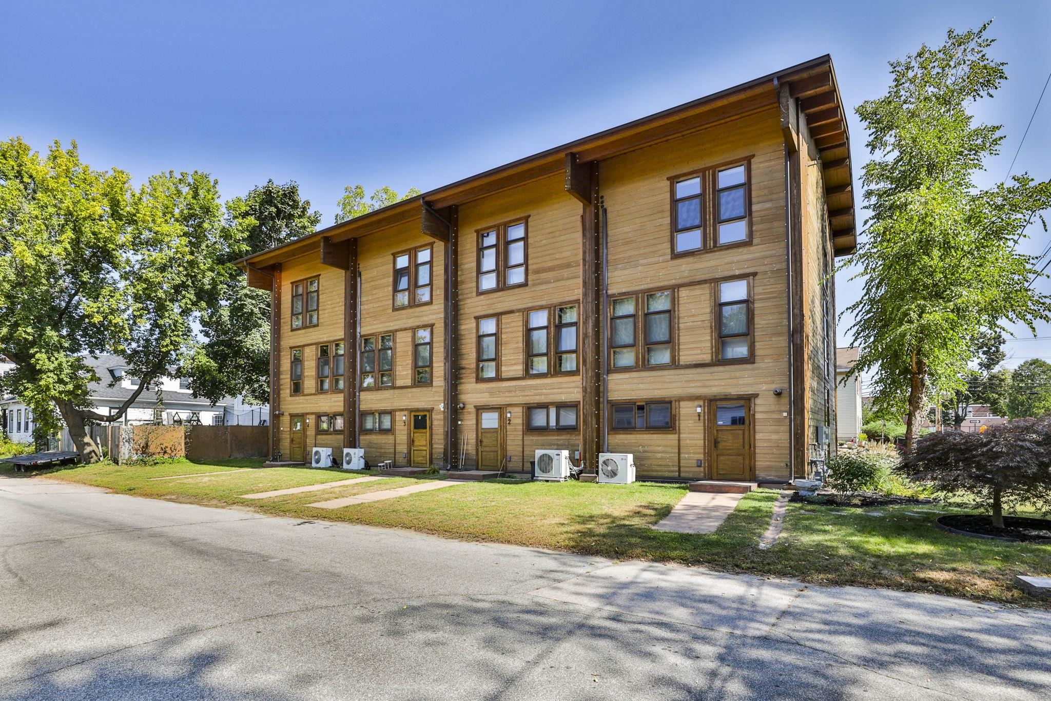 23 Vernon Street Unit: 1