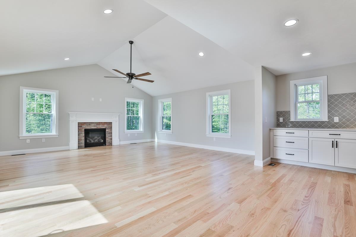 33 Countryside Drive