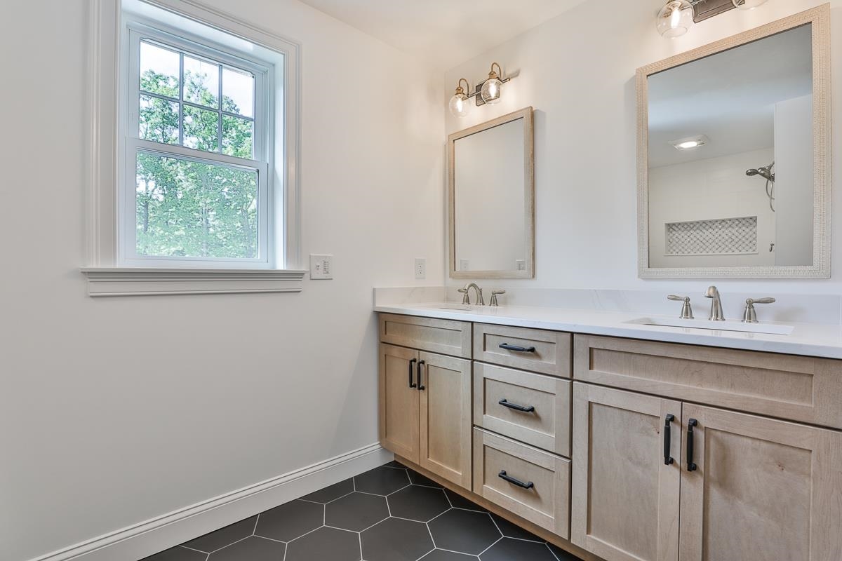 33 Countryside Drive