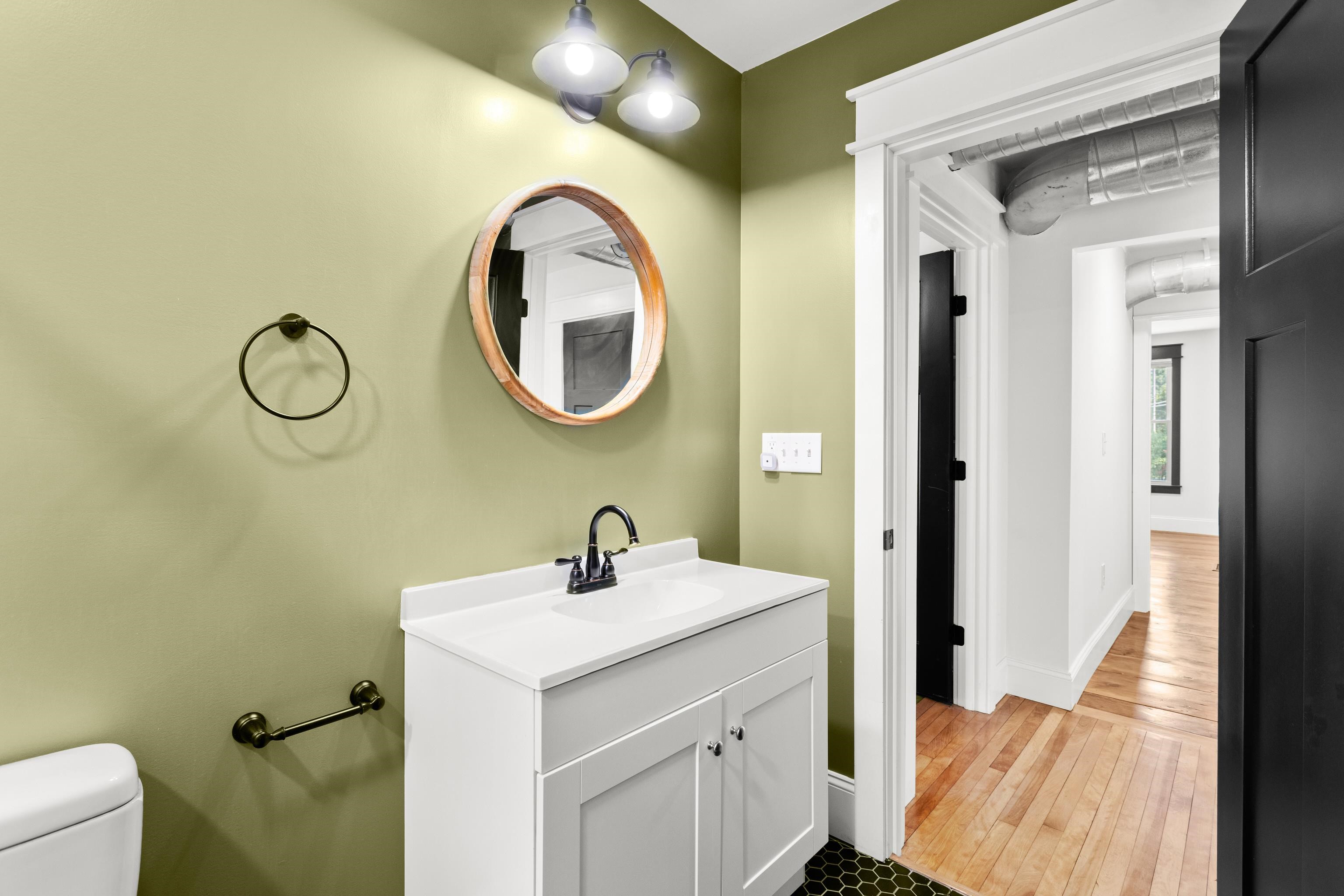 107 Ponemah Road Unit: 1A