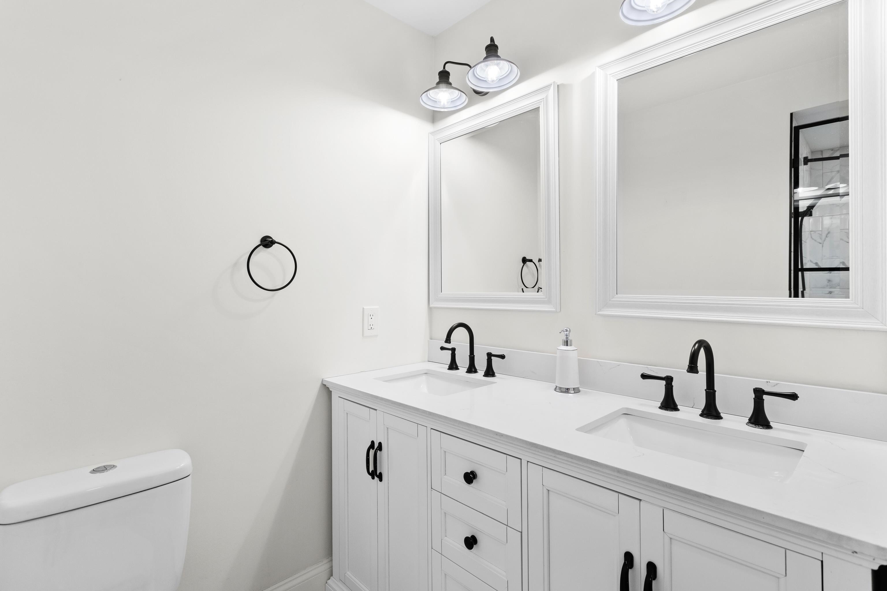 107 Ponemah Road Unit: 1A