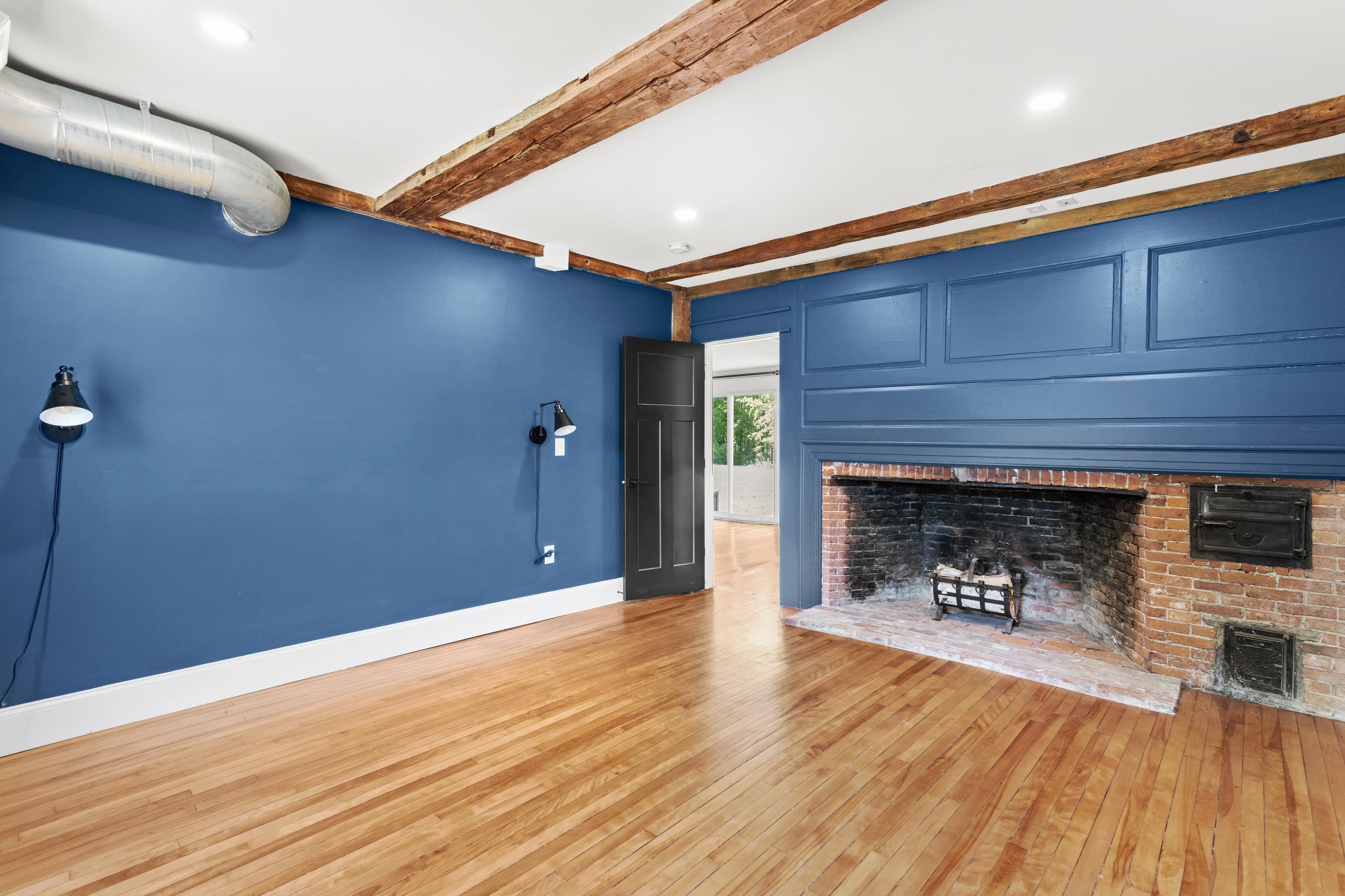 107 Ponemah Road Unit: 1A