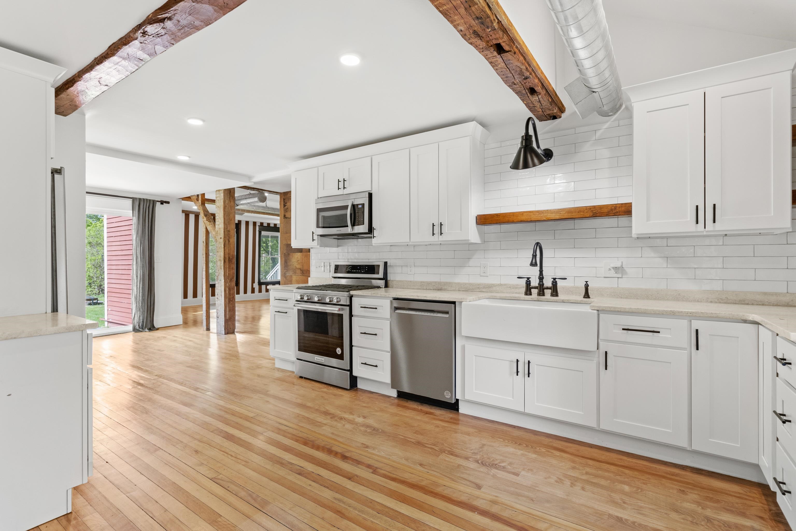 107 Ponemah Road Unit: 1A