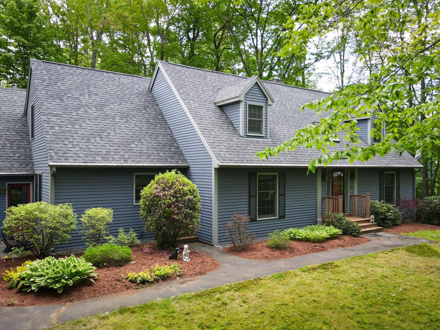 39 Robertson Drive