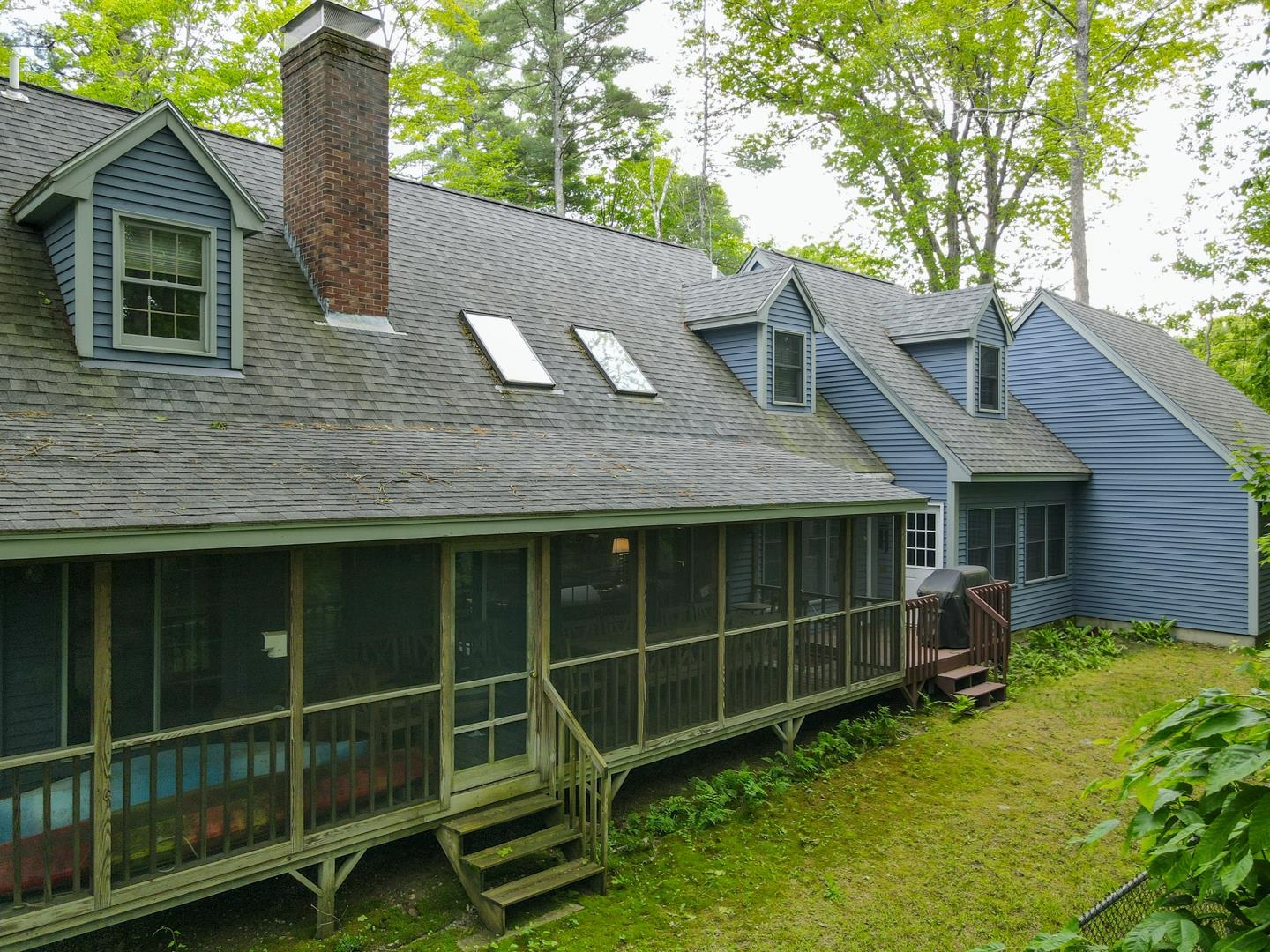 39 Robertson Drive