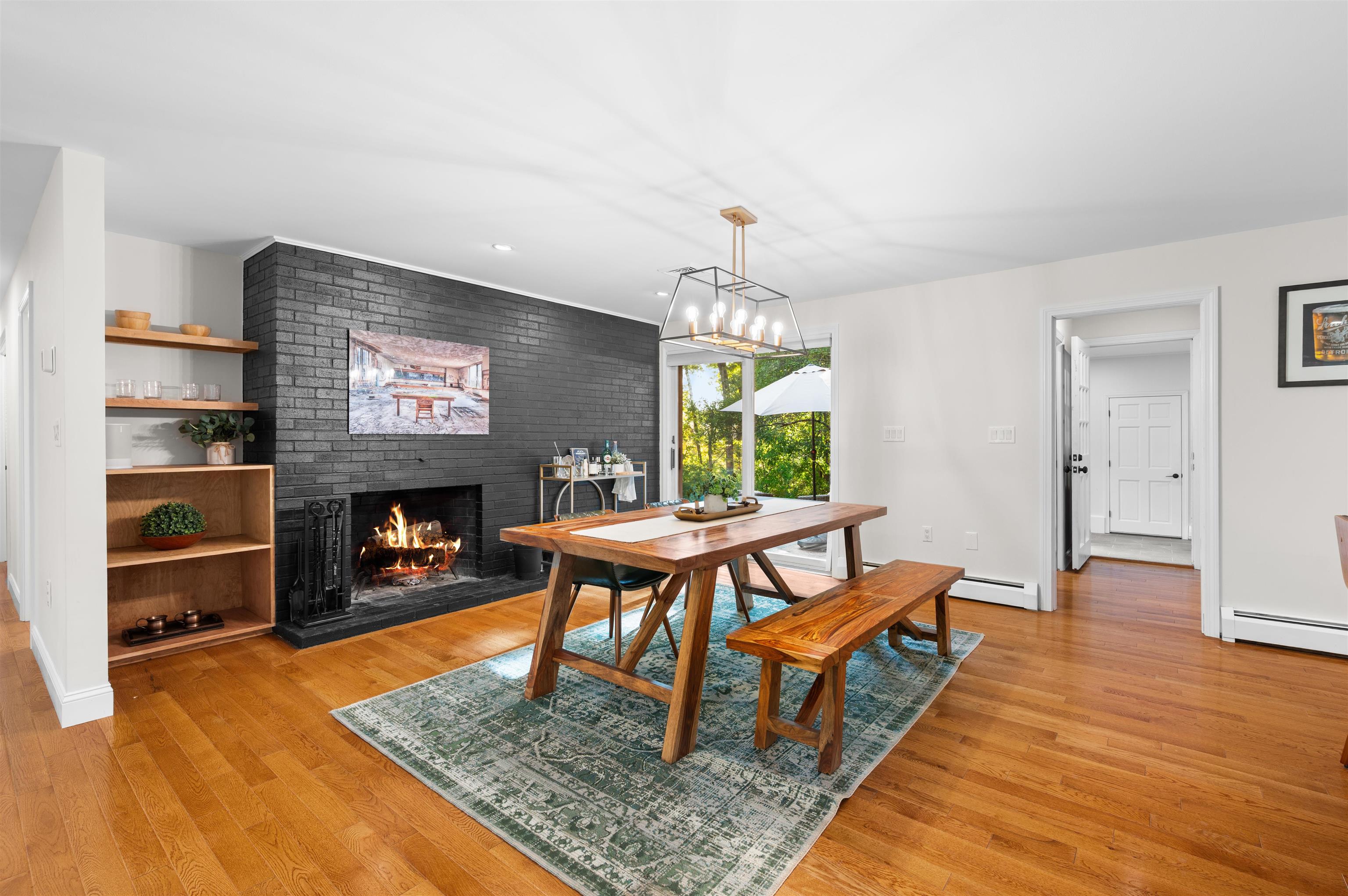 16 Hemlock Hill Road