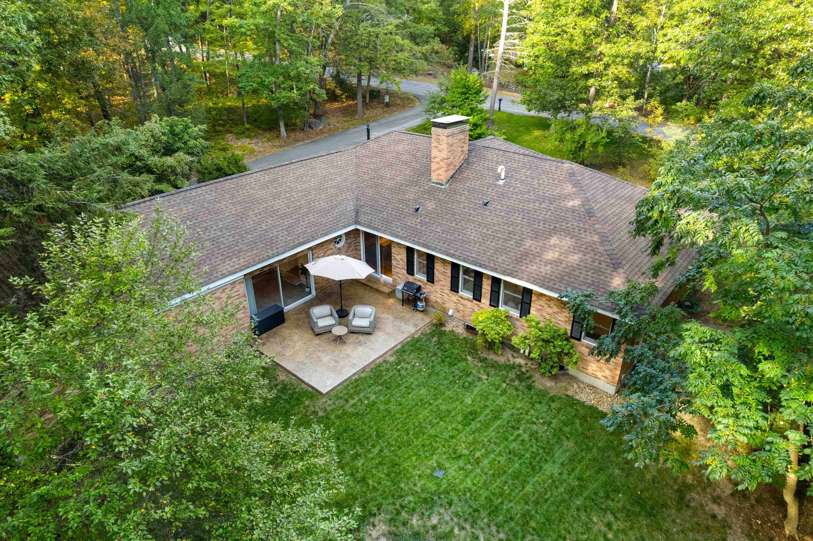 16 Hemlock Hill Road