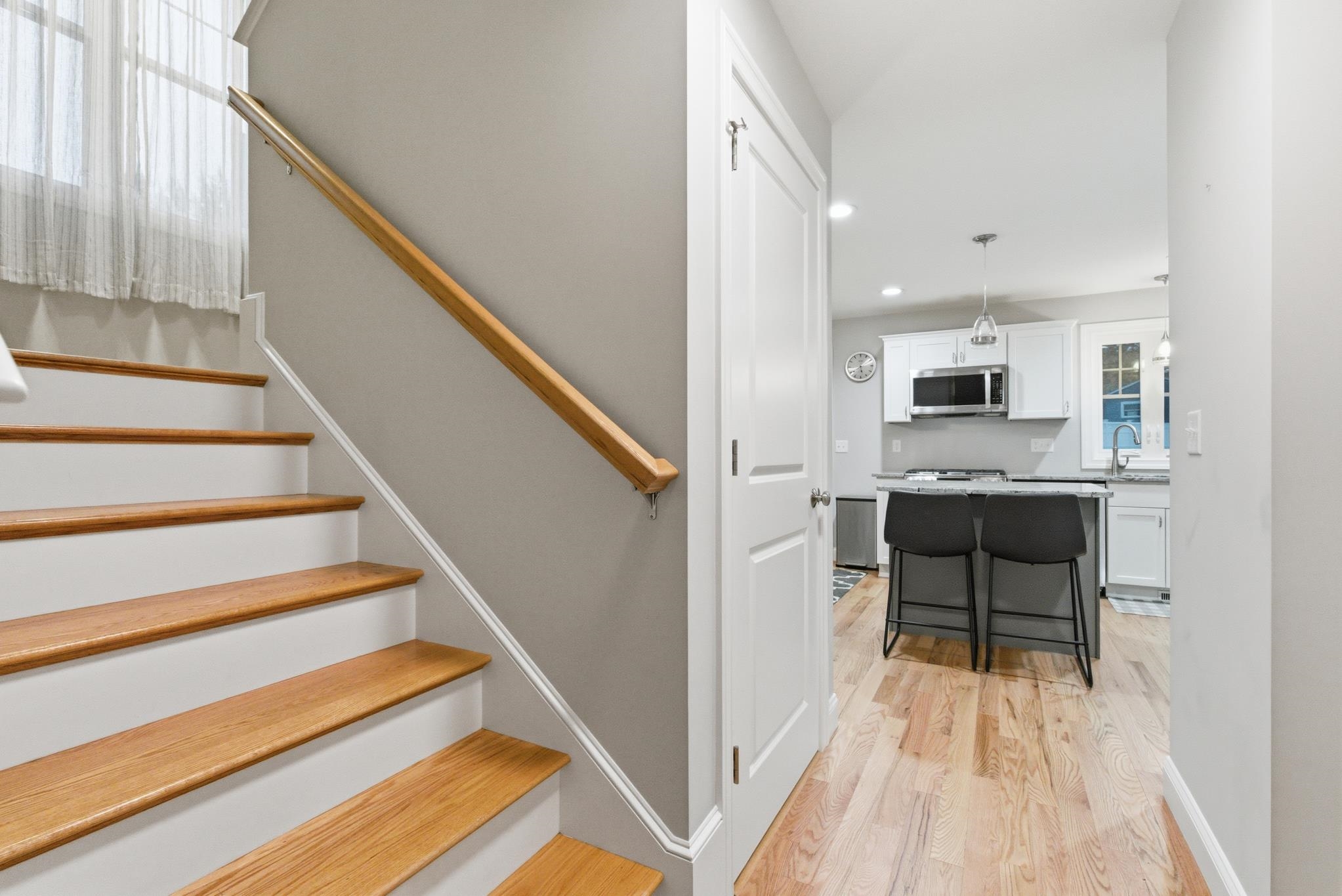 599 W Hollis Street Unit: B