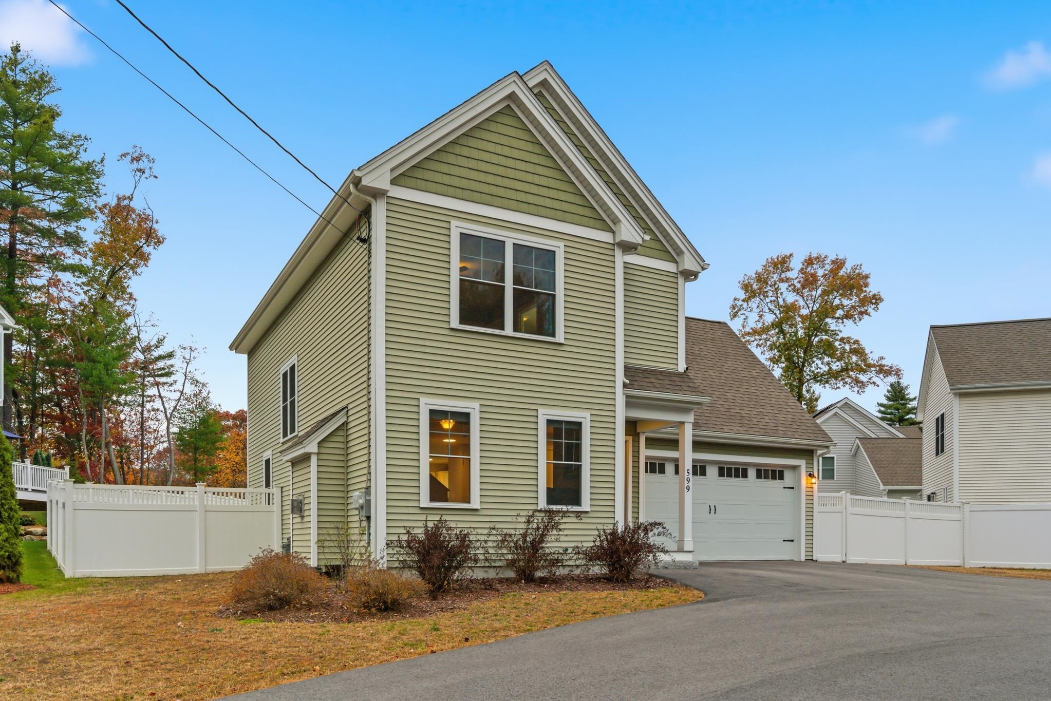 599 W Hollis Street Unit: B