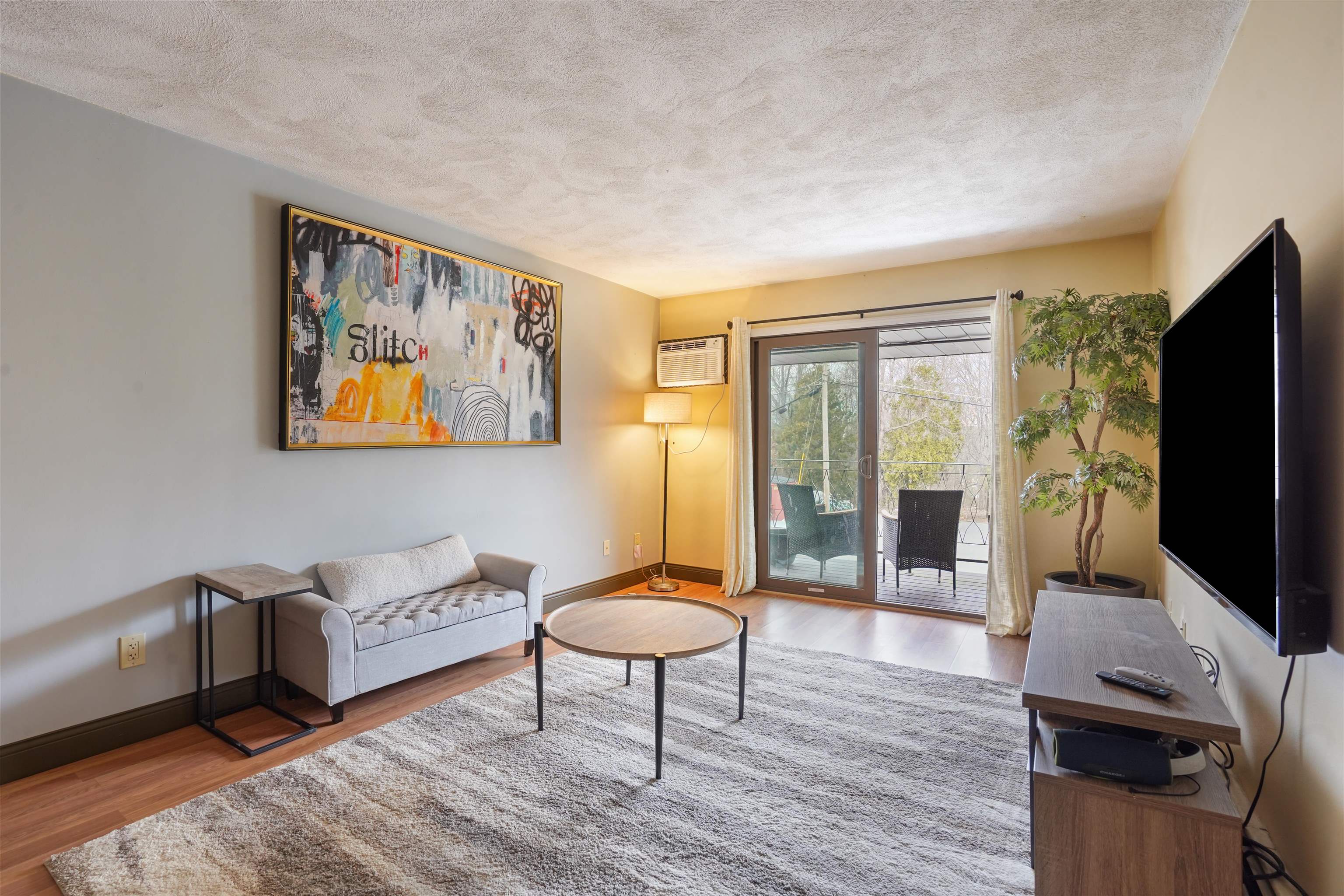 11 Strawberry Bank Road Unit: 17