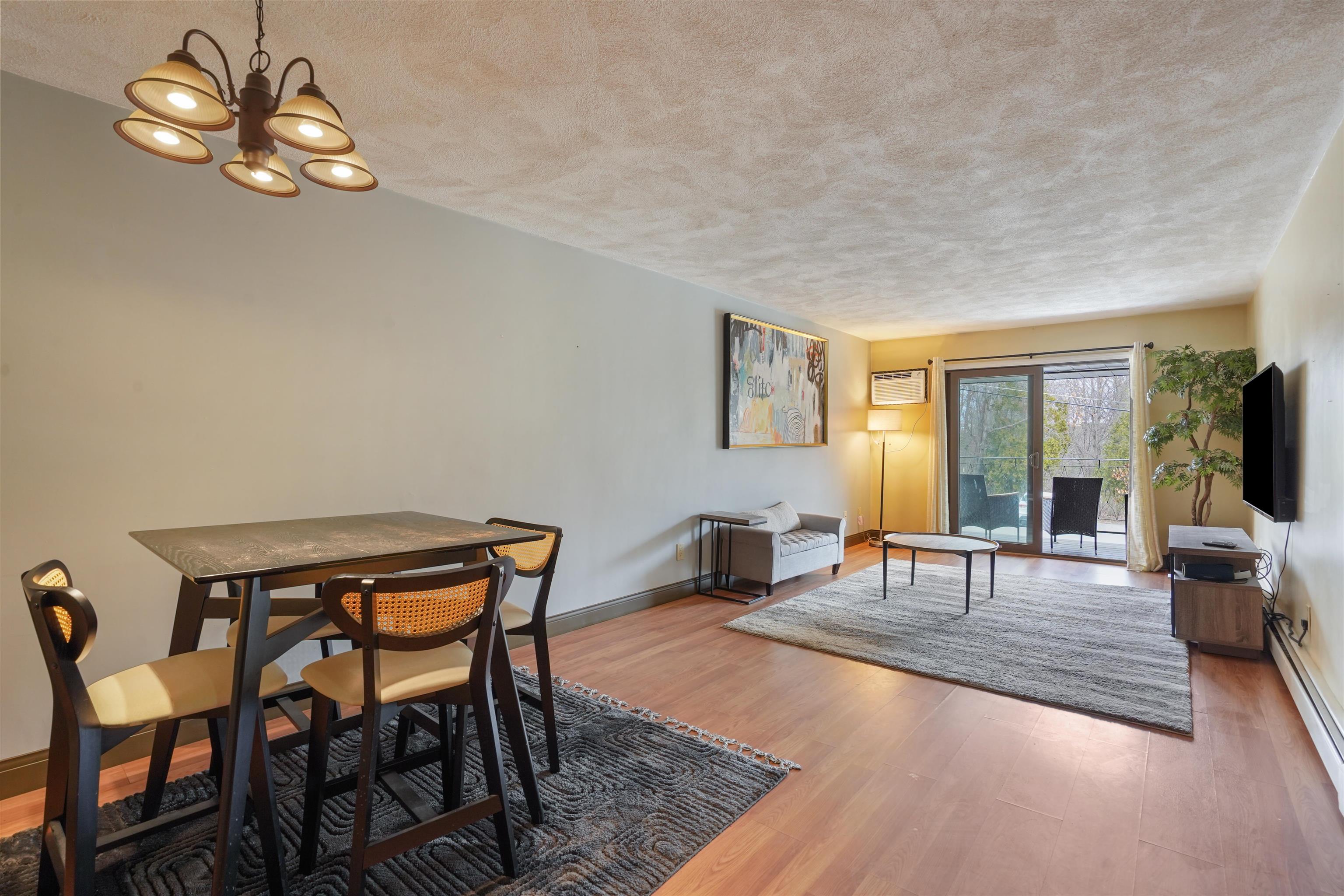 11 Strawberry Bank Road Unit: 17