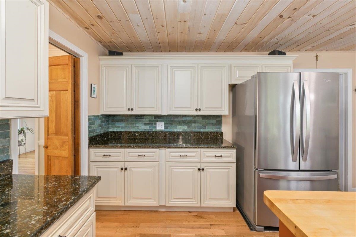 18 Winterberry Drive