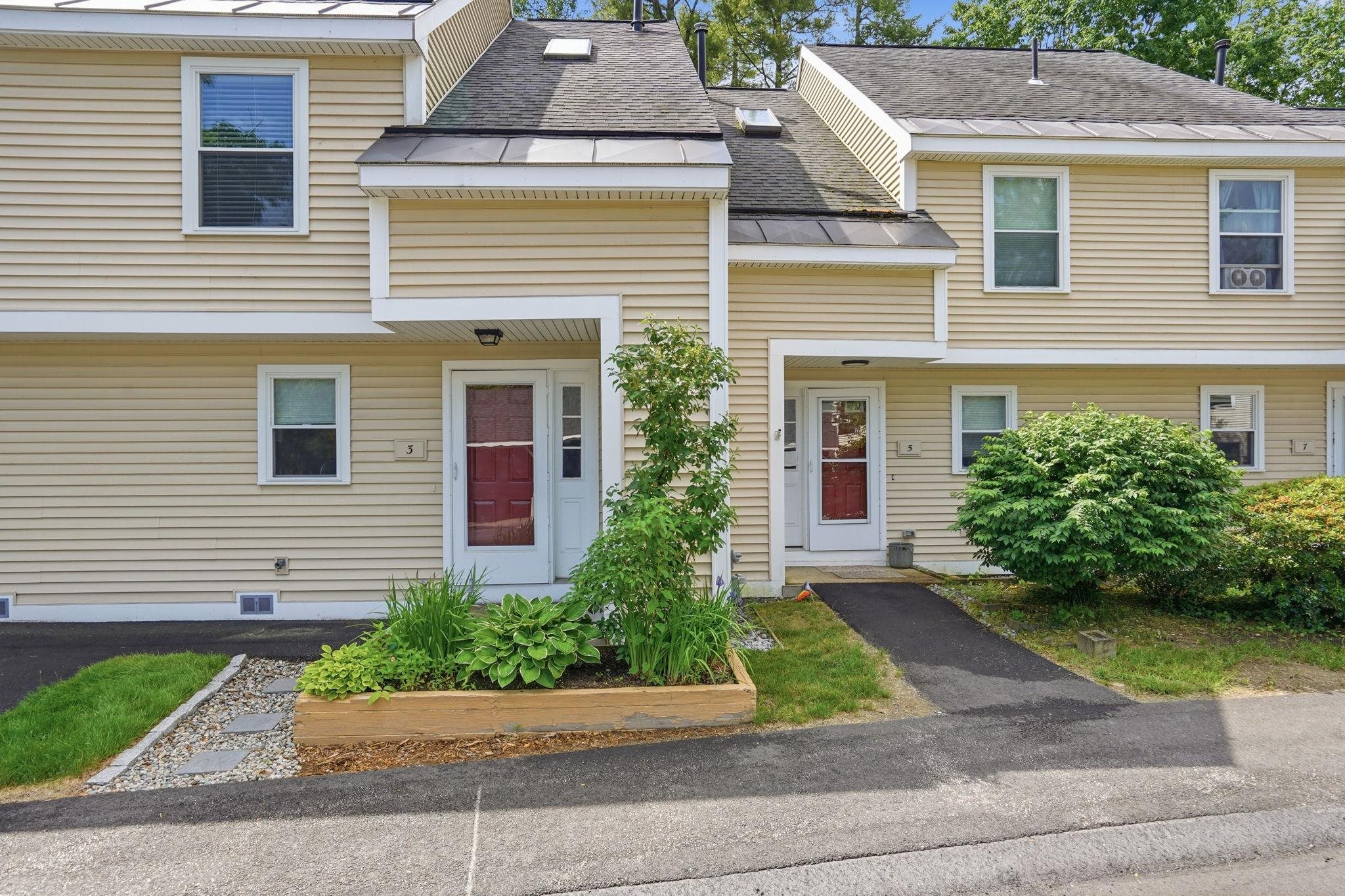 3 Bluffs Drive