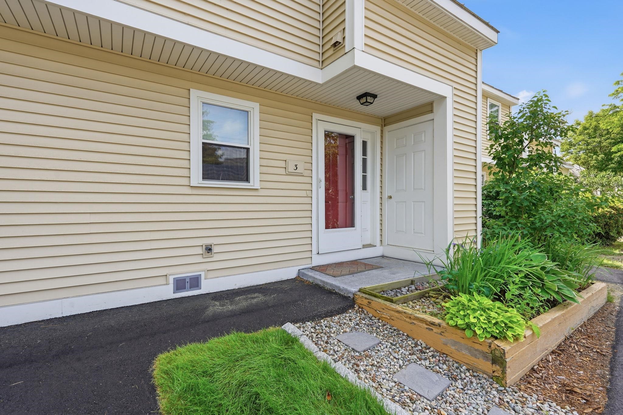 3 Bluffs Drive