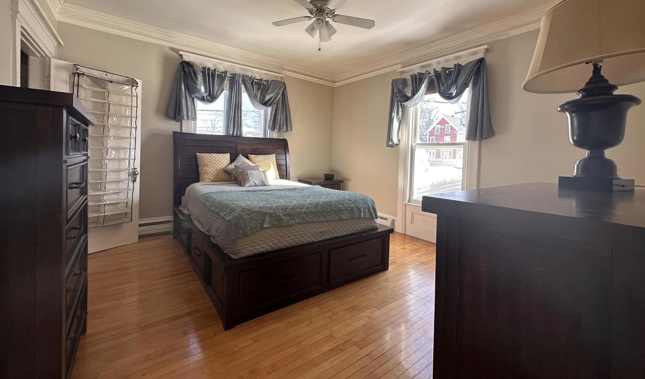 313 Bridge Street Unit: 3